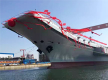 良時人與航母建造者同歡樂——世界頭條新聞：中國第二艘航空母艦今天下水，全中國人民的驕傲